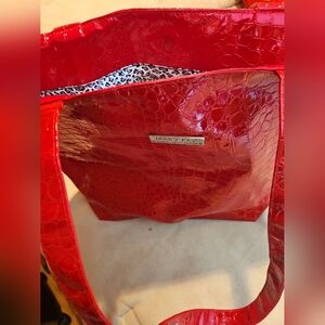 Medium Tote, red, Mary Kay
